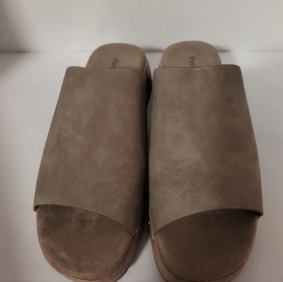 Pierre Dumas Clogs/ Size 8.5 / NWT - Picture 4 of 7
